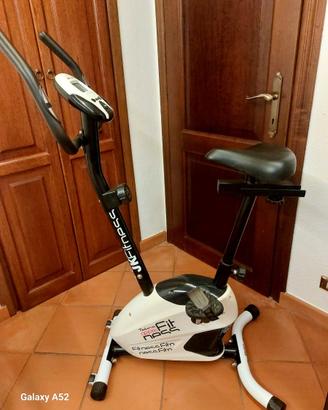 Cyclette JK Fitness Tekna 1550 i-motion Come Nuova