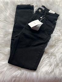 Jeans bershka taglia 36 vita alta