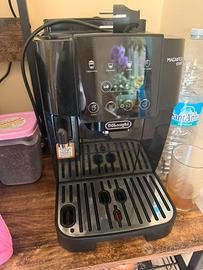 Macchinetta caffe delonghi