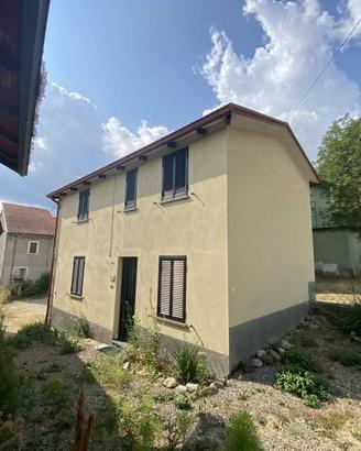 Casa indipendente di 60 m² con 3 locali a Bardi