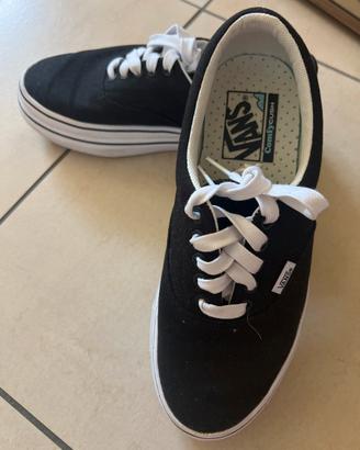 Vans OFF THE WALL