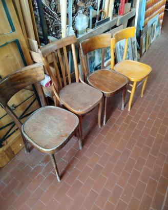 4 sedie in legno antiche 