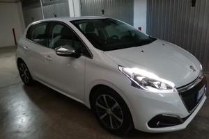 Auto  peugeot 208 1.6  BLUEHDI Allure