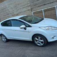 ricambi Ford fiesta del 2011 tipo motore STJB