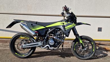 Fantic XMF 125 Motard Performance 4T 2023