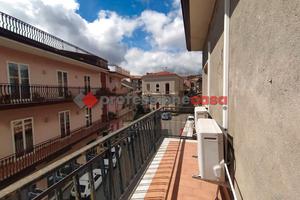 Pedara Centro - 4 Vani con Terrazzo Panoramico