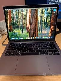 MacBook Pro 13” con Touch Bar M1
