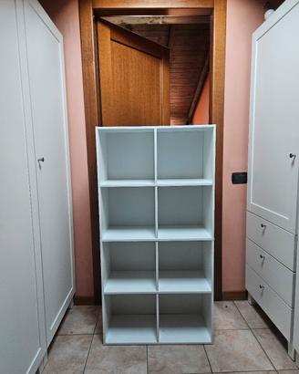 Scaffale bianco