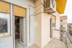 4 LOCALI A ROMA