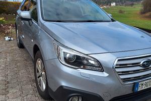 subaru outback 2.0D style