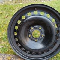 4 cerchi in acciaio   16 pollici nero opaco