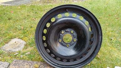 4 cerchi in acciaio   16 pollici nero opaco