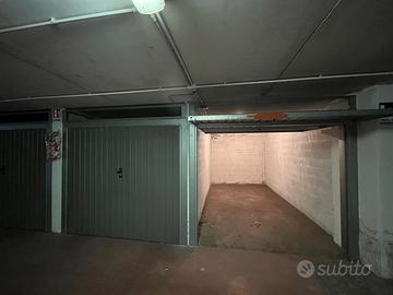 Box auto 17m2 via Giuseppe Berto 7