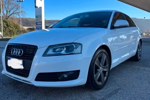 Audi A3 1600 Tdi 105 cv