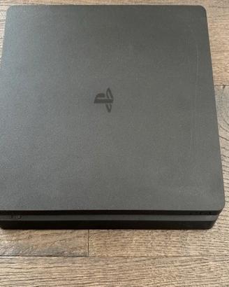 PlayStation 4 slim