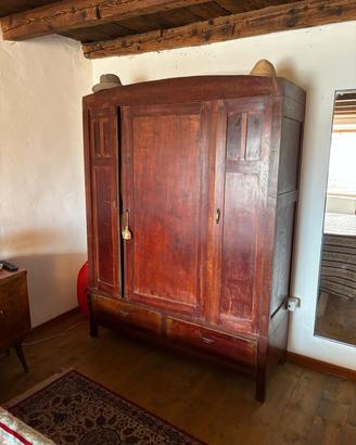 Armadio antico