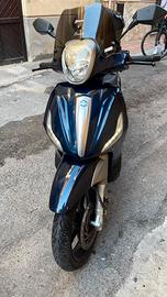 Piaggio Beverly 350cc 2014 + scudo anteriore extra