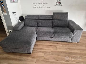 Divano letto con penisola Poltrone Sofà 
