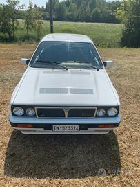 Lancia delta 1600 hf