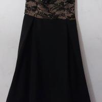 vestito elegante senza spalline