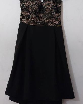 vestito elegante senza spalline