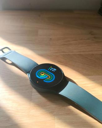Samsung Galaxy Watch 4 44mm perfetto