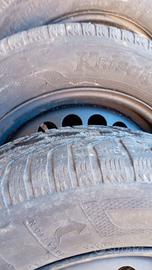 4 cerchi con gomme 185/65 /14