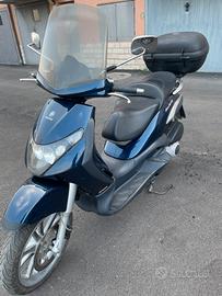 Piaggio Beverly 250 i.e. con 24.000km
