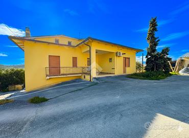 CASA INDIPENDENTE A VILLAMAGNA