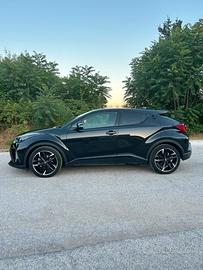 TOYOTA CHR GR SPORT BLACK EDITION