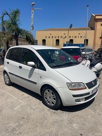 Fiat Idea 1.4 16V Actual