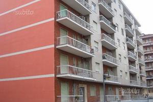 Monolocale arredato ad IVREA