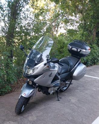 Honda Deauville 700 (2010) - 36.685 km