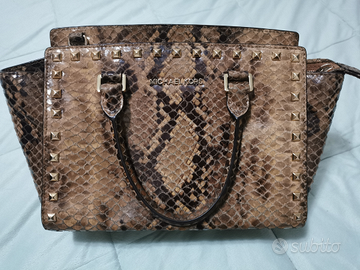 Borsa Selma Kors Pitonata borchie oro ORIGINALE