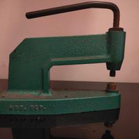 Torchietto in ferro n.5