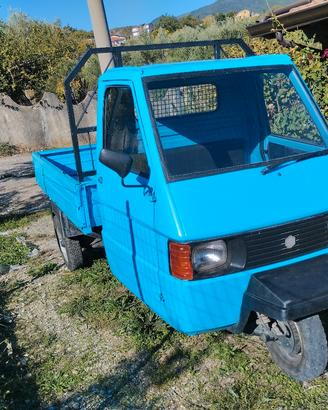 ape piaggio a benzina tel 3663708788