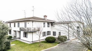 BIFAMILIARE A PEGOGNAGA