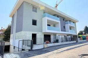 Appartamento di 138 m² con 4 locali a Pedrengo