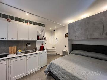 MONOLOCALE A PALERMO