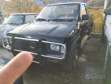 Nissan king Cab ricambi 