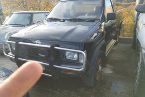 Nissan king Cab ricambi 