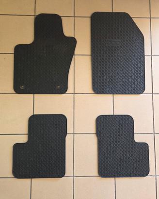 Tappetini in gomma Fiat 500x originali
