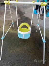 altalena e scivolo 