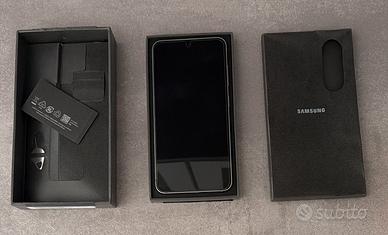 Samsung Galaxy S25- 128 GB
B28 GB 
Silver Shadow 
