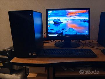 PC fisso intel i3 7  generazione + LCD 20 pollici 