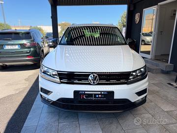 Volkswagen Tiguan 2.0 TDI SCR DSG Business BlueMot