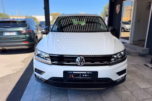 Volkswagen Tiguan 2.0 TDI SCR DSG Business BlueMot