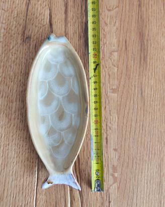 piatto in ceramica per aperitivo 