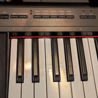 Pianola Yamaha Piaggero NP12