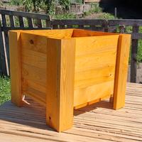 Fioriera / Portavaso  in legno